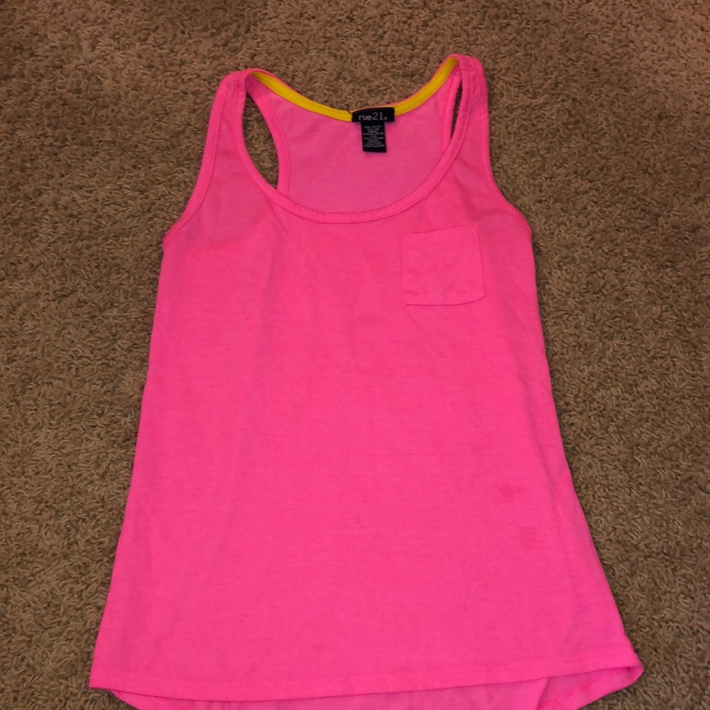 Pocket tank